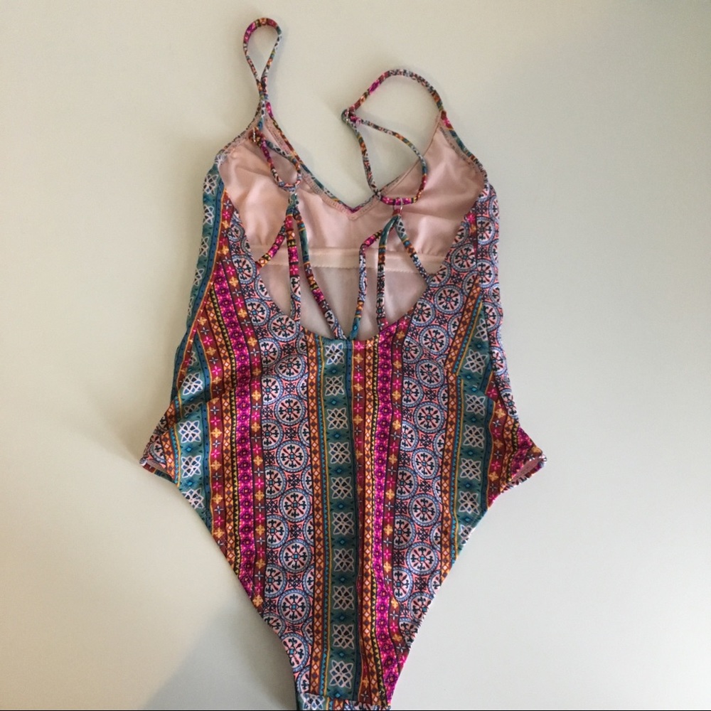 Multicolor One Piece - Picture 2 of 2